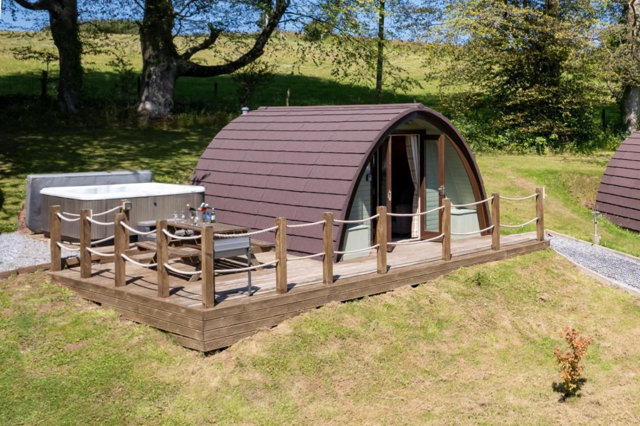 Pods At Broadway Villa Laugharne Exterior photo