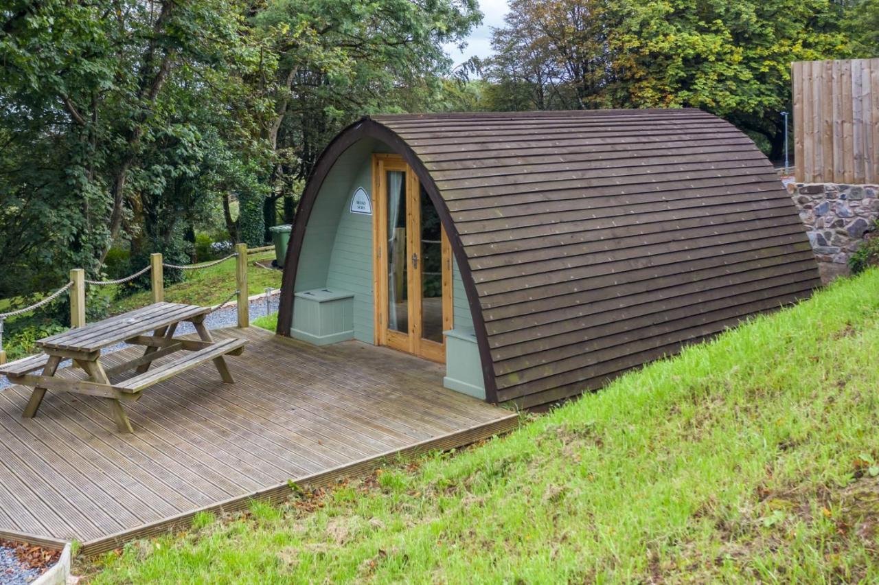 Pods At Broadway Villa Laugharne Exterior photo