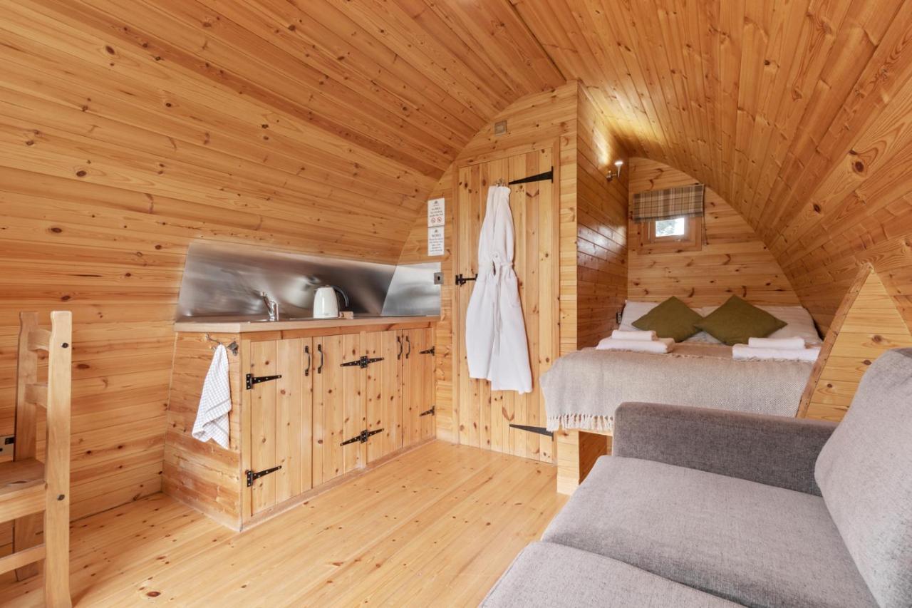 Pods At Broadway Villa Laugharne Exterior photo