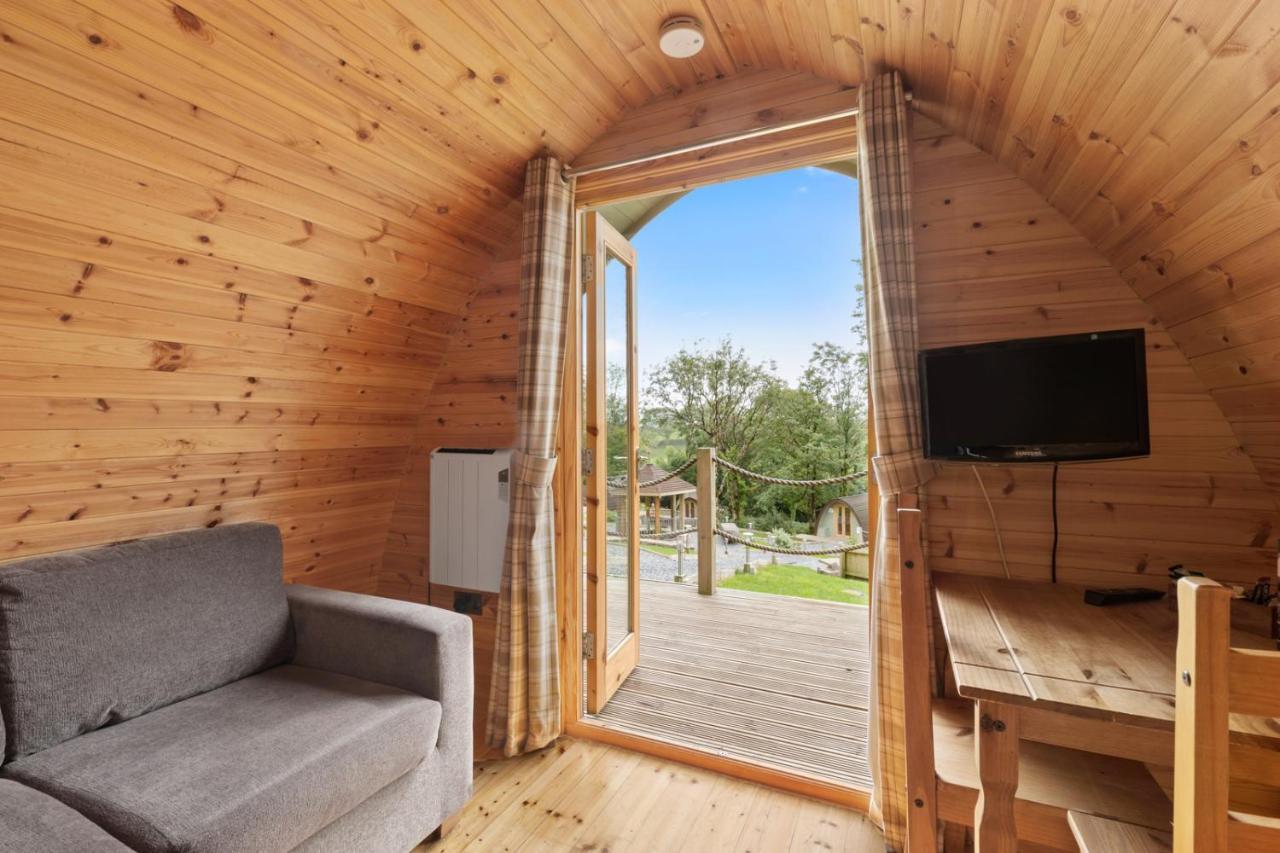 Pods At Broadway Villa Laugharne Exterior photo